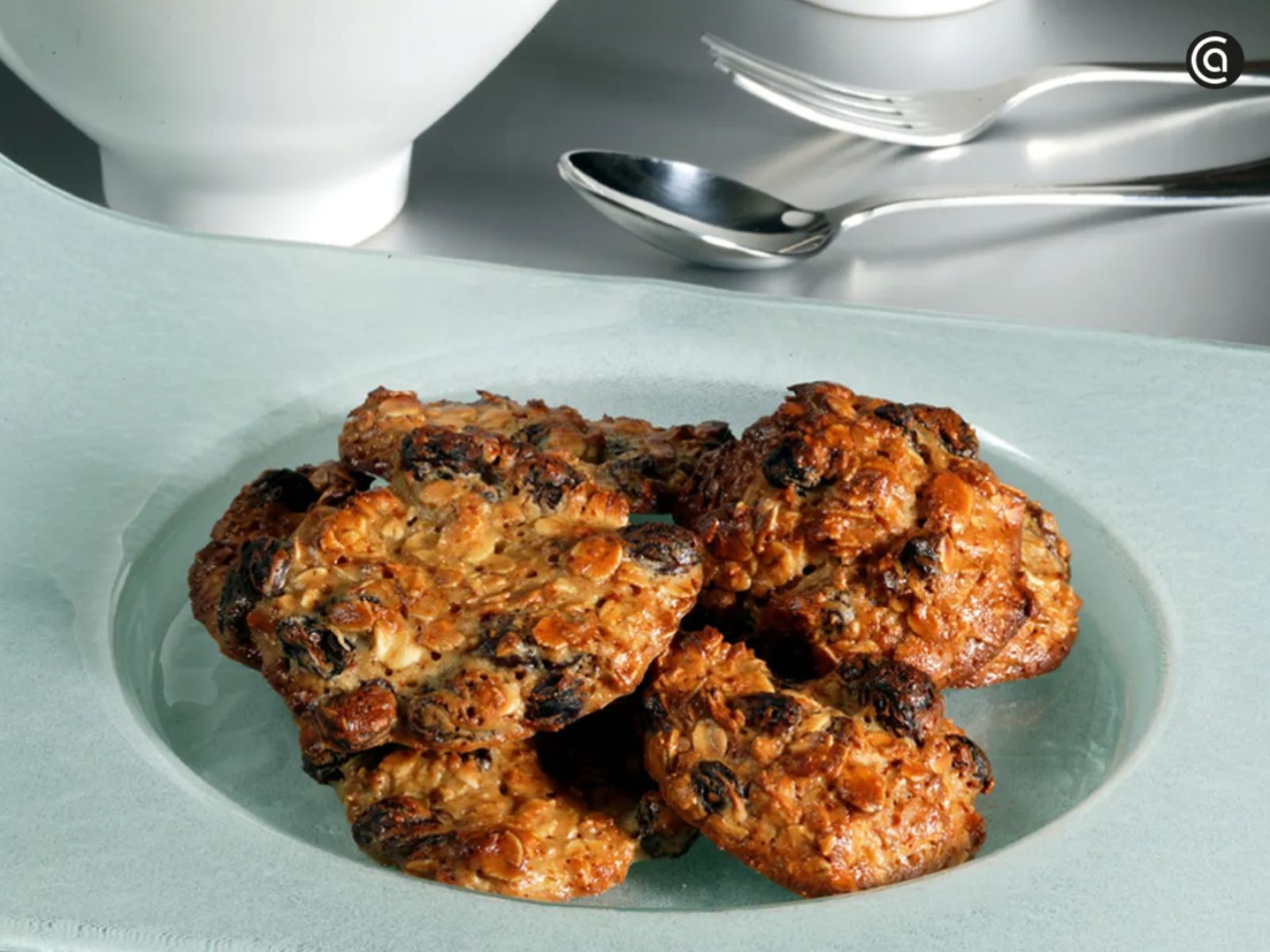 Las galletas de avena son un ejemplo clásico de cómo incorporar este cereal a la repostería casera. Las galletas de avena son un ejemplo clásico de cómo incorporar este cereal a la repostería casera.