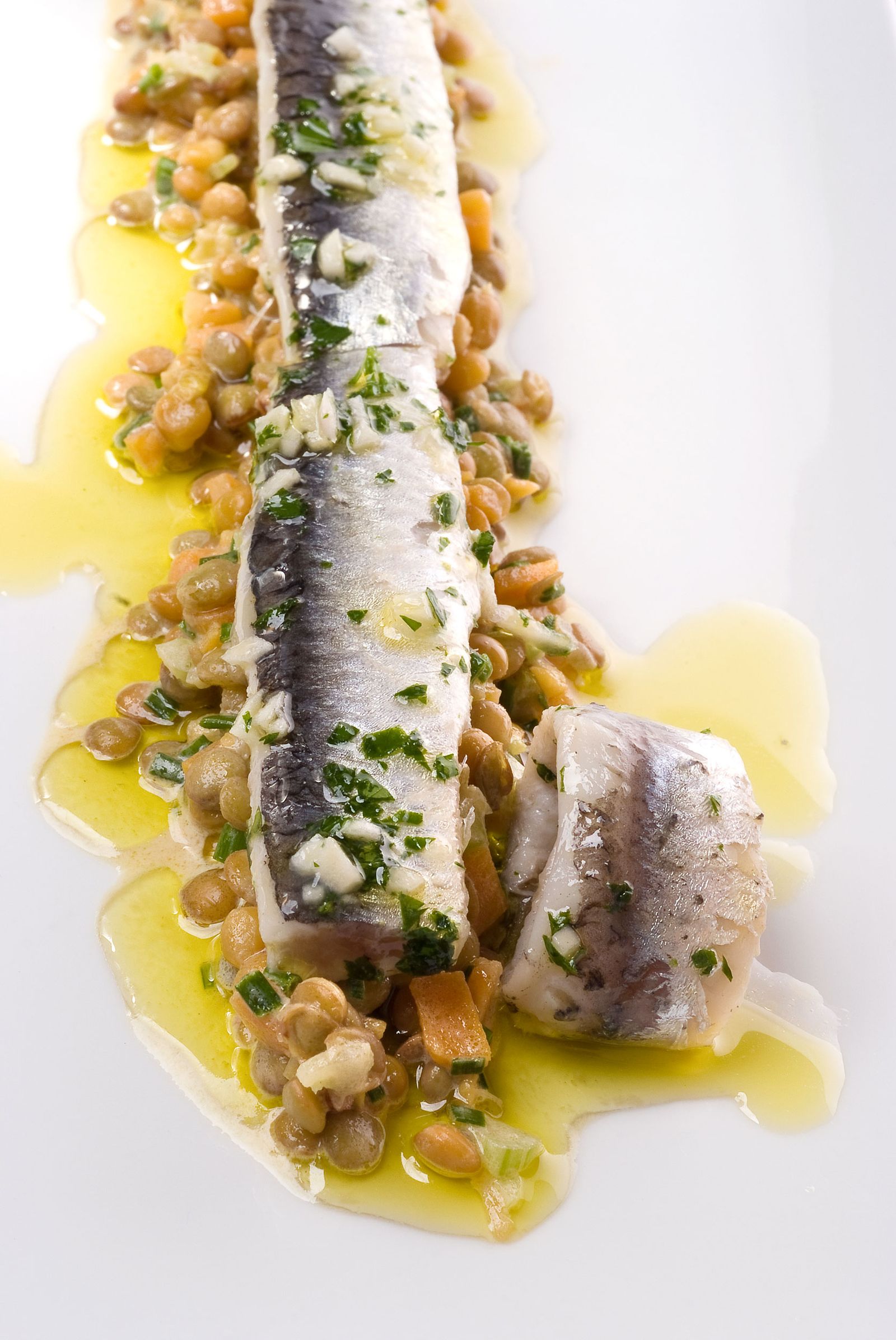Ensalada de lentejas con anchoas marinadas Ensalada de lentejas con anchoas marinadas