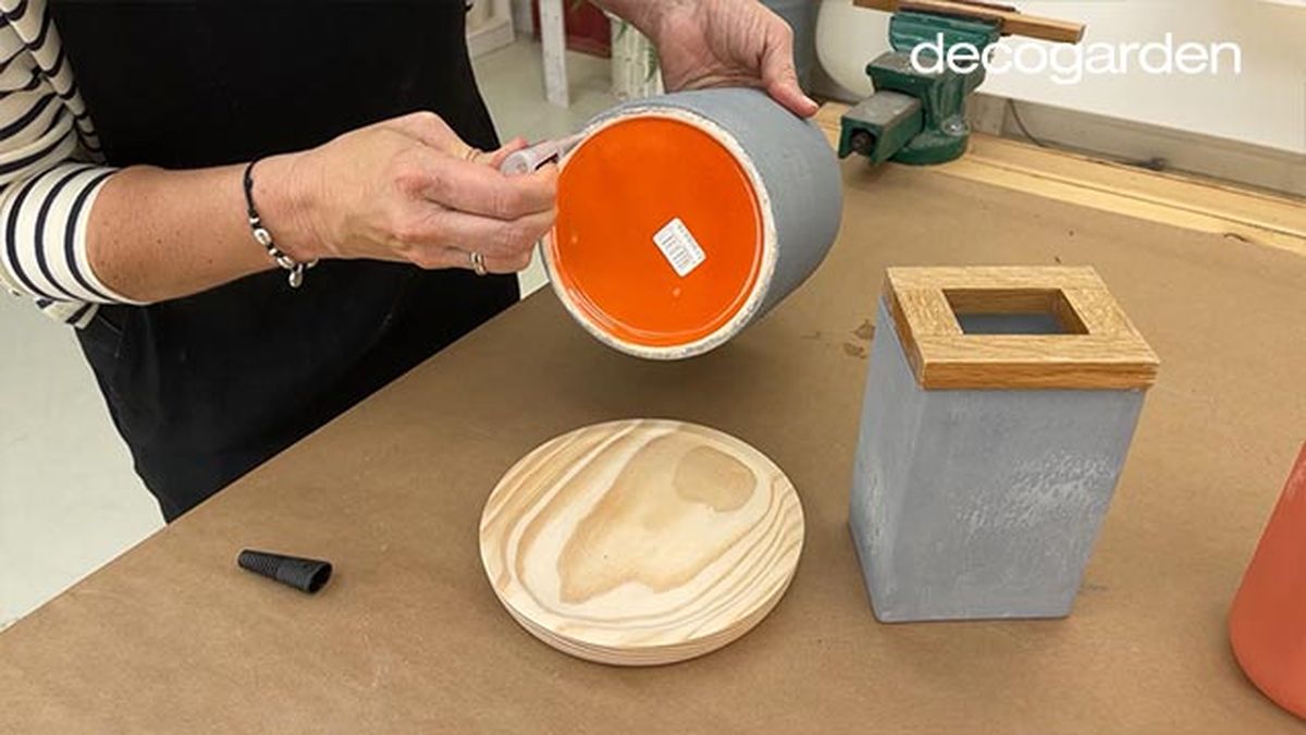 pintar jarrones con bicarbonato paso 12