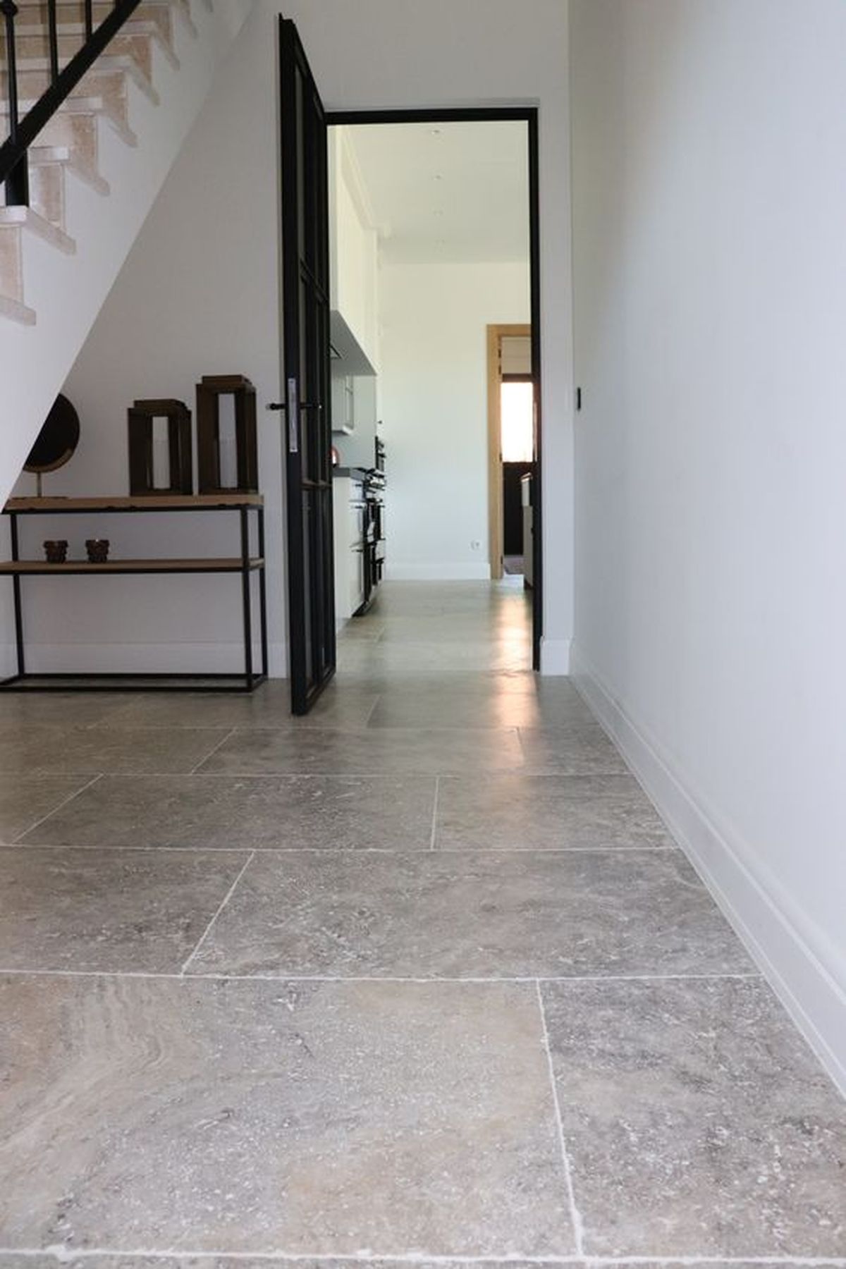 suelo marmol travertino en plata