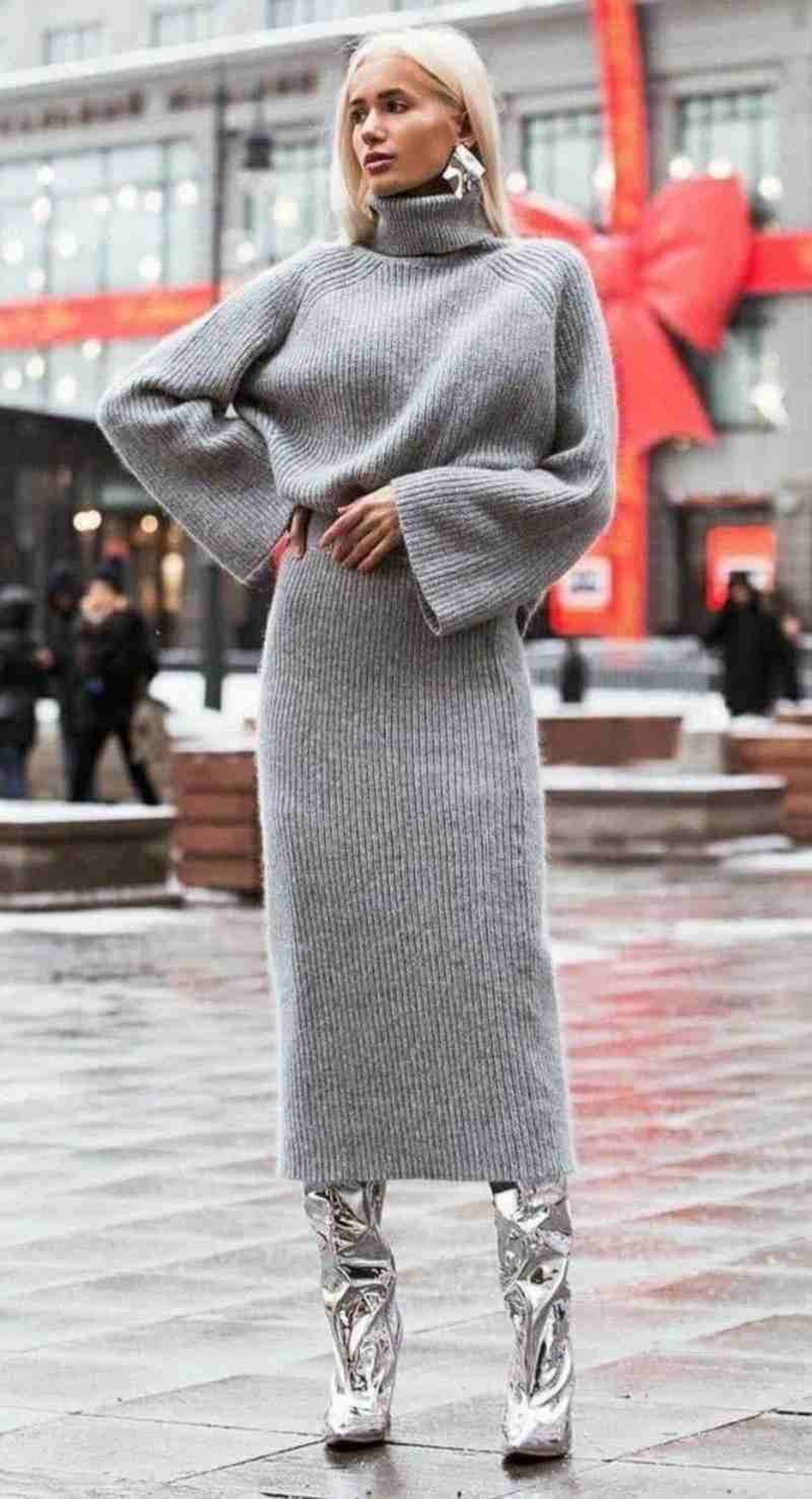 Conjunto de punto de falda y cuello vuelto