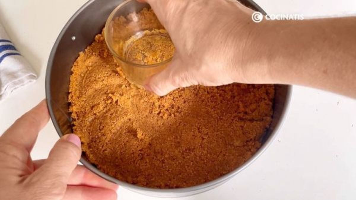 Preparamos la base de galletas