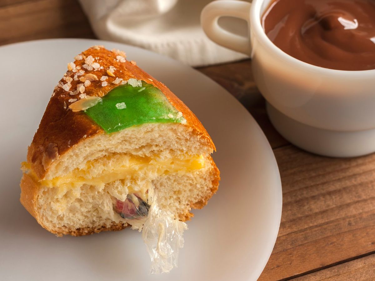 Este ingrediente aporta al roscón su aroma floral y cítrico