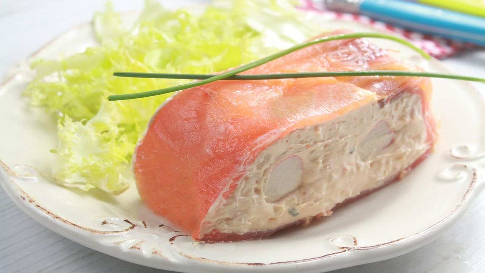 pastel salmon salsa cocktail