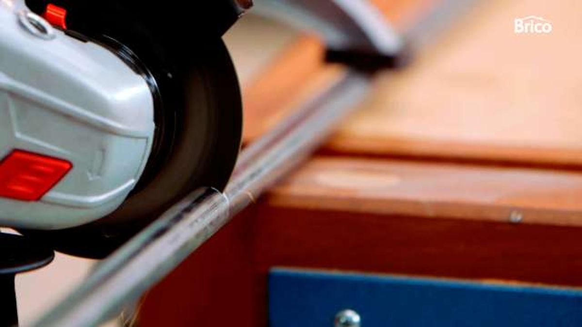 brico 0919 como hacer barbacoa con una llanta paso 4