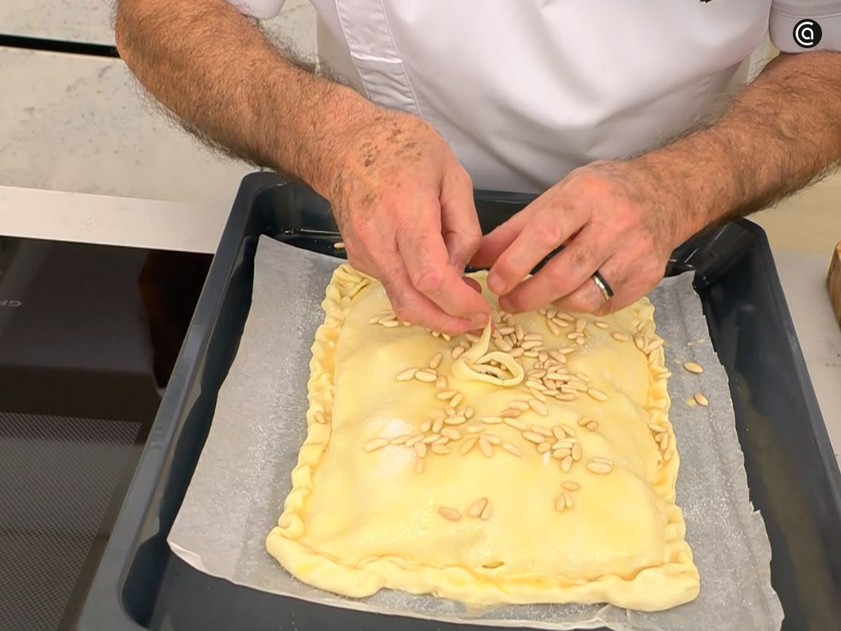 Haz un agujero en el medio de la empanada