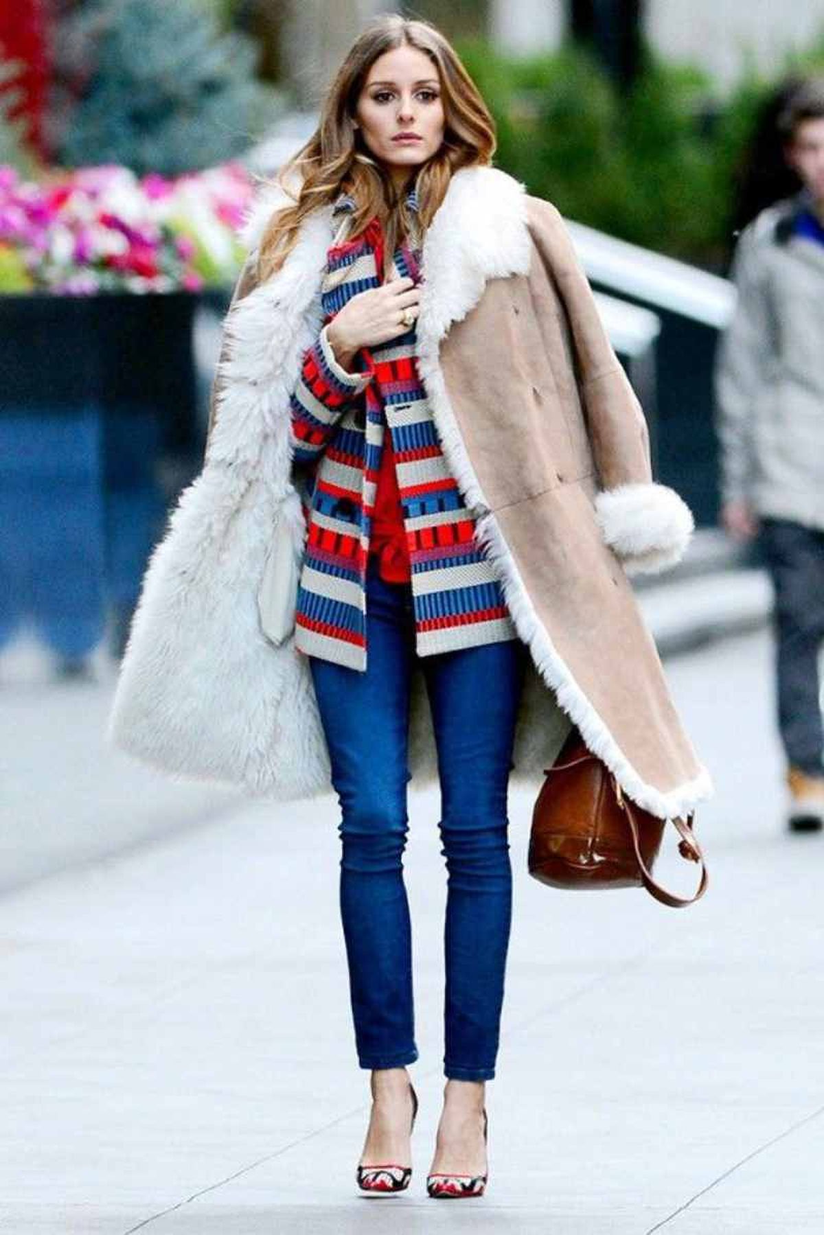 Olivia Palermo con abrigo de doble faz