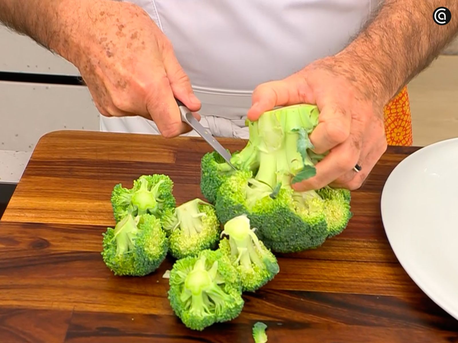 Corta el brócoli