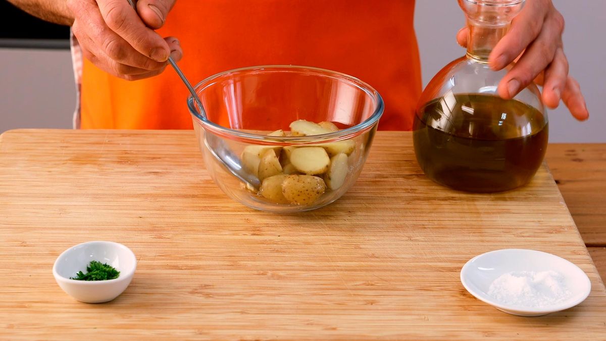 Receta de popietas de gallo al azafrán   paso 6