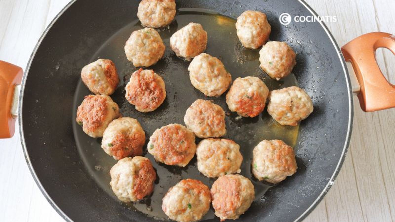 Doramos las albóndigas Doramos las albóndigas