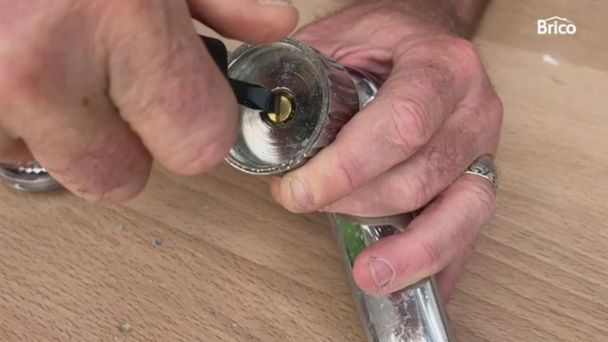 Bricomania 013 arreglar grifo que gotea paso2