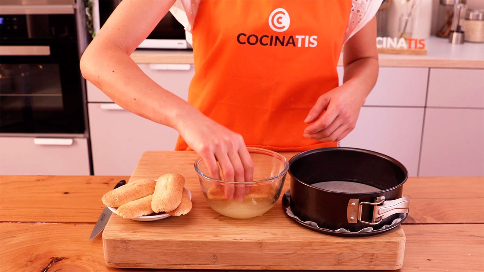 Receta de tarta fría de piña (sin horno) paso 4 Receta de tarta fría de piña (sin horno) paso 4