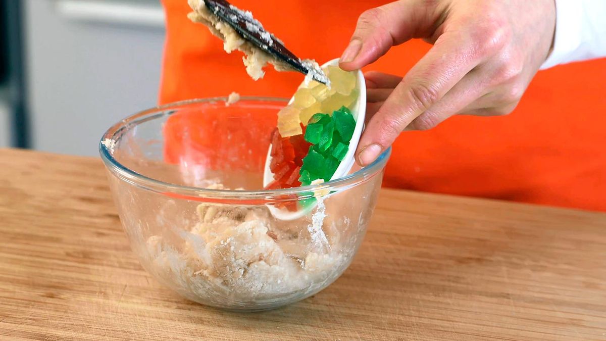 Receta de turrón de mazapán y frutas confitadas  paso 3