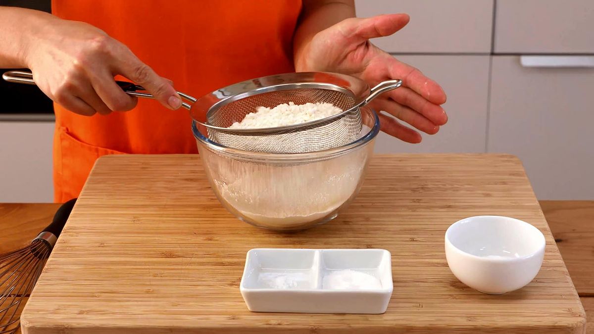 Receta de scones o panecillos ingleses  paso 1