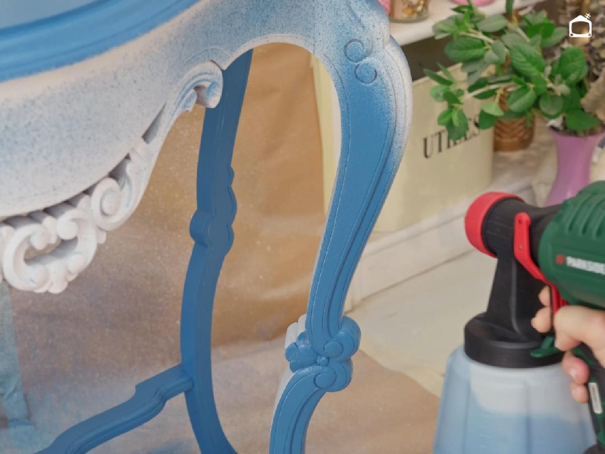 Pintar un mueble con pistola, paso 5.