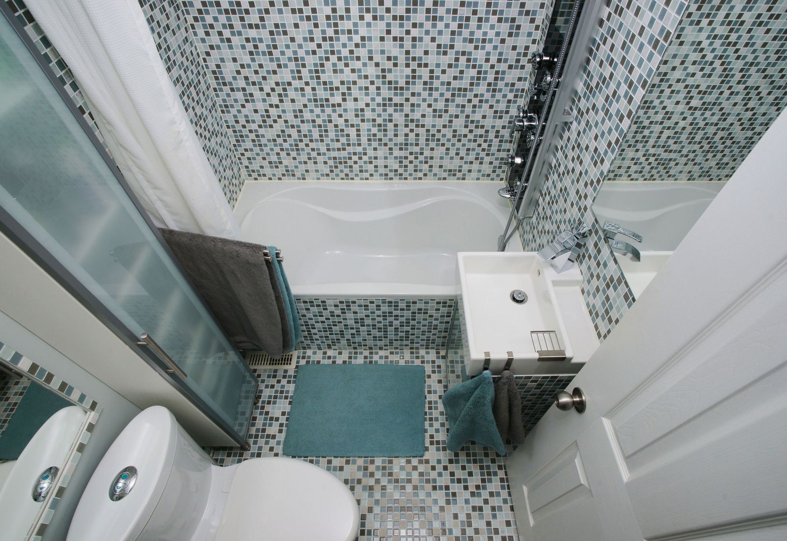 Ideas para decorar un baño pequeño