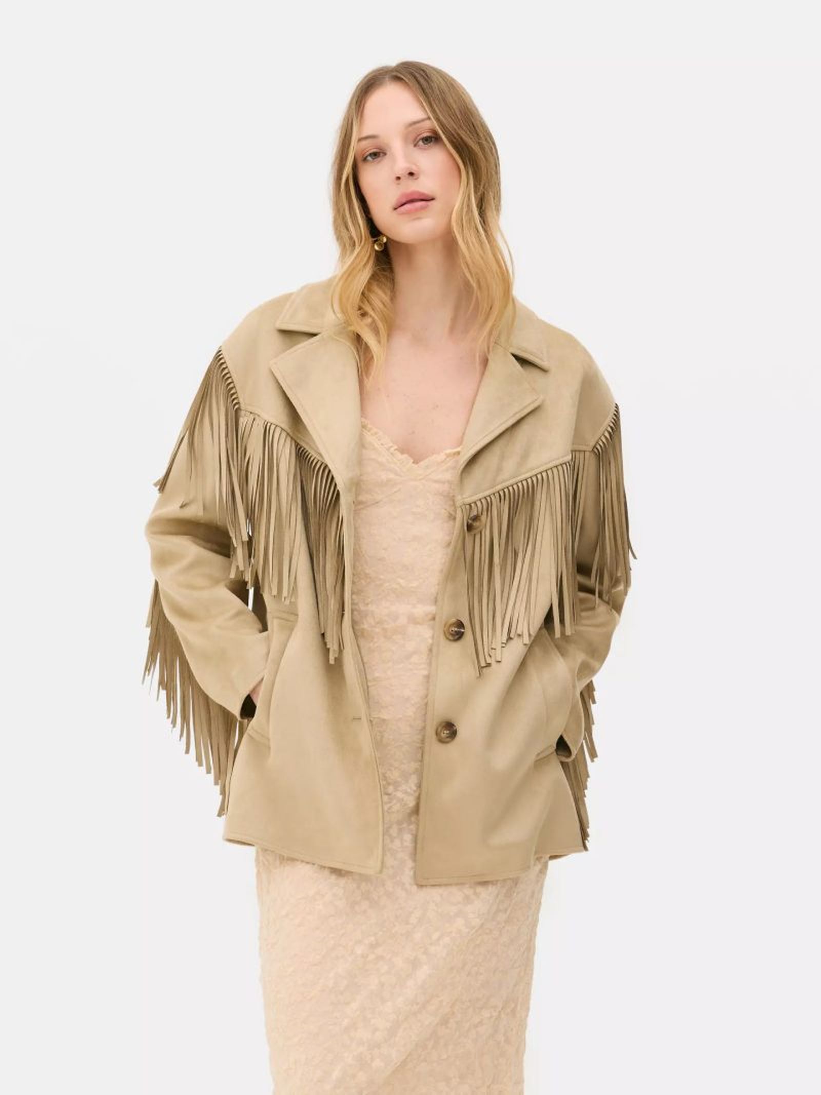 Chaqueta de antelina con flecos de Rita Ora Chaqueta de antelina con flecos de Rita Ora