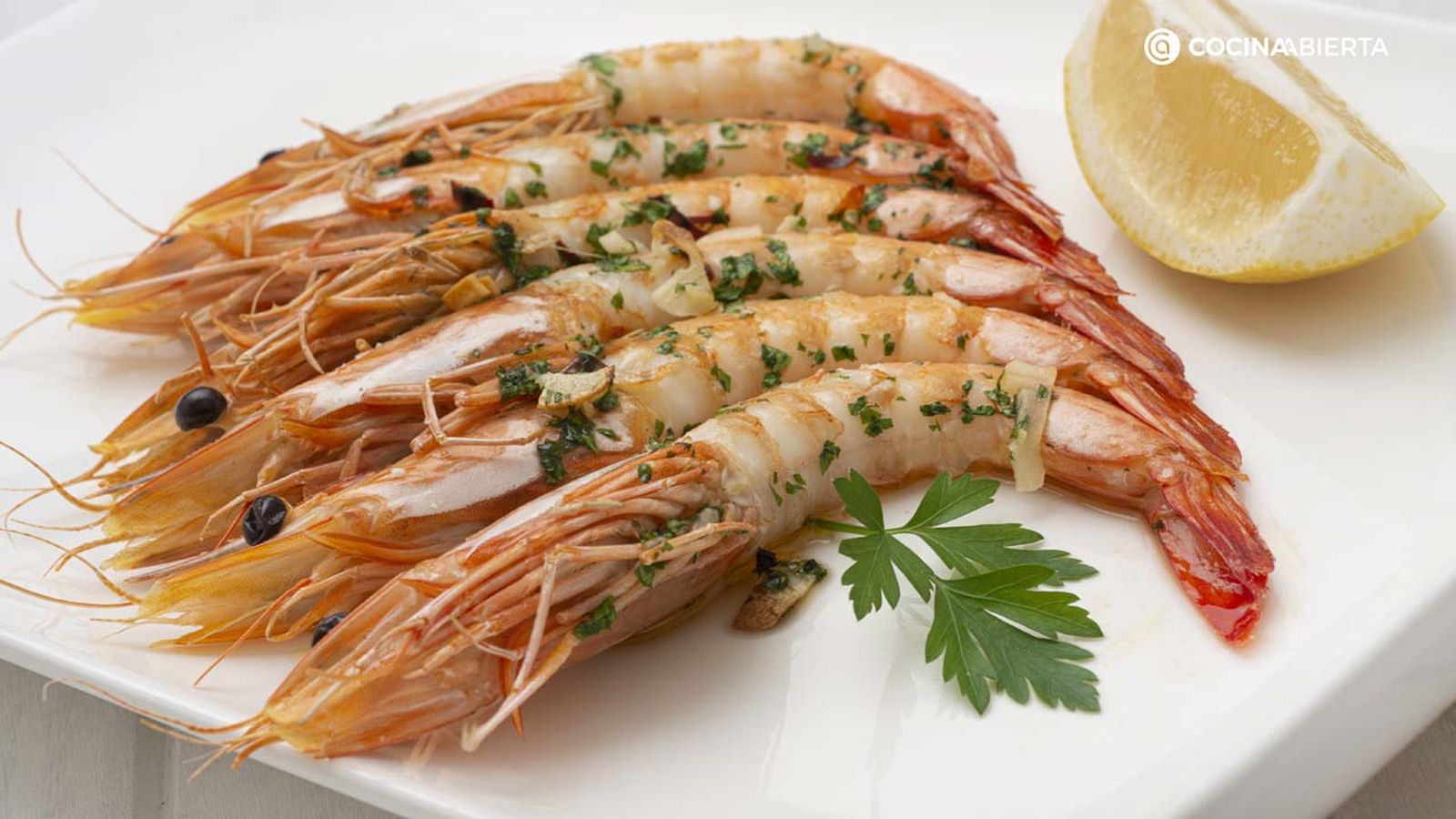 Langostinos al horno con ajo y perejil, la receta de Karlos Arguiñano