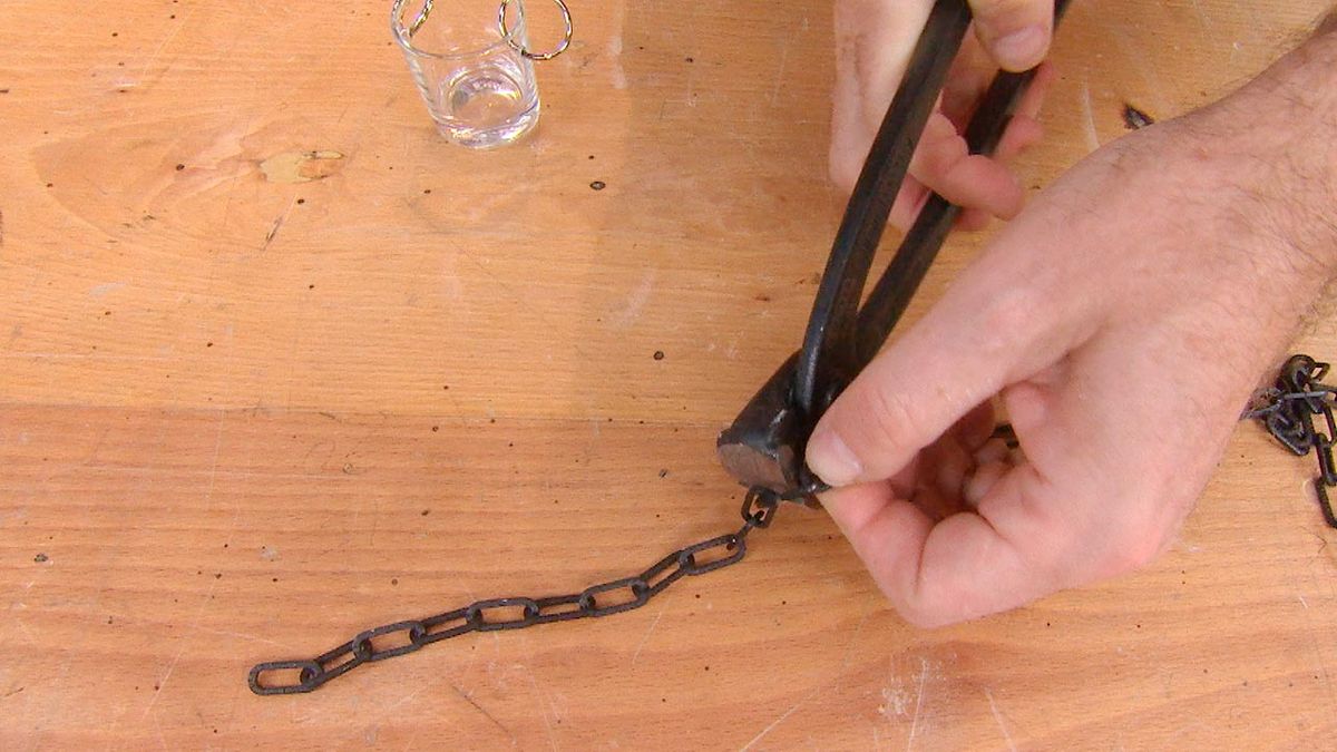 Botellas luminosas paso 13