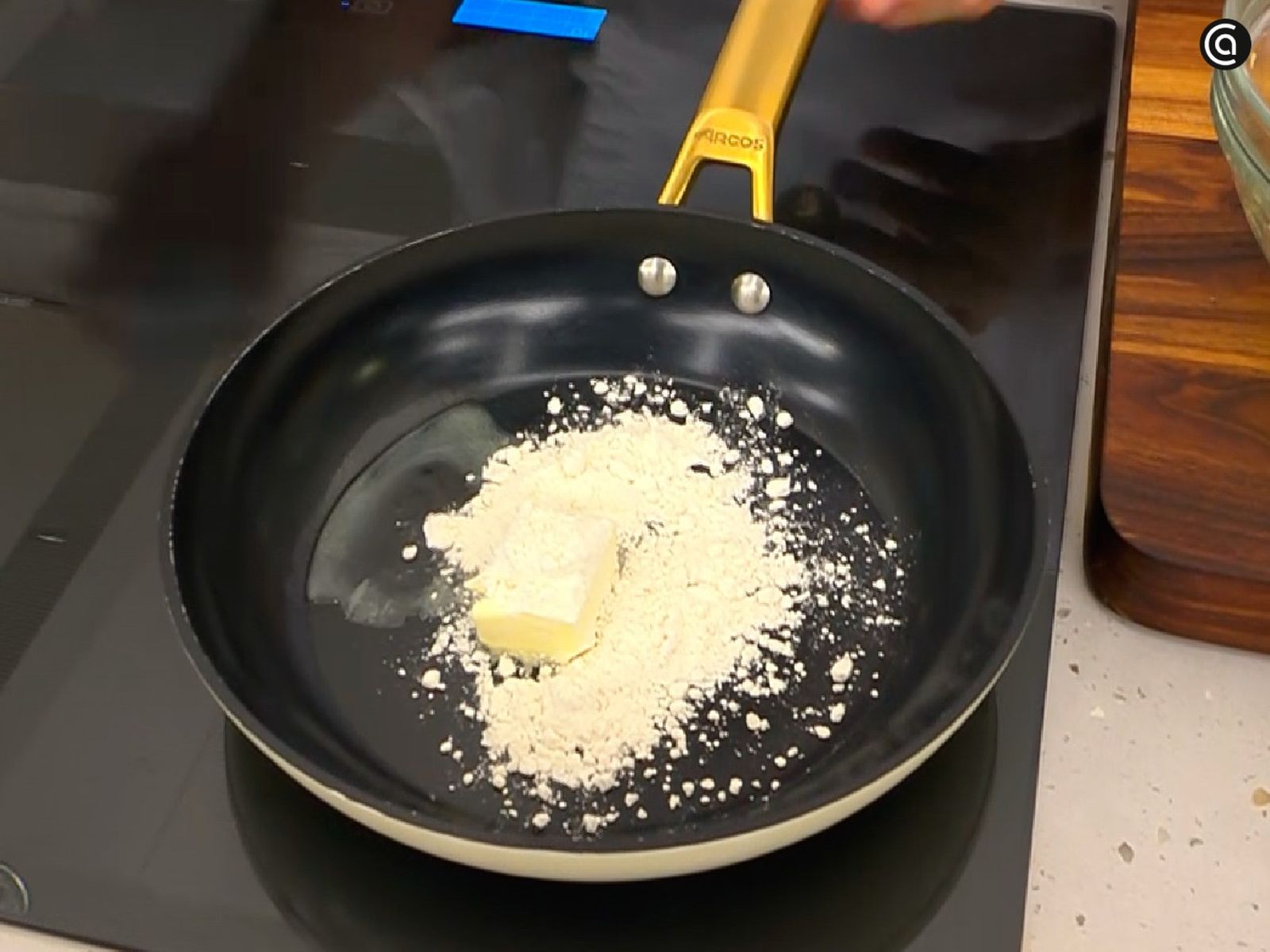 Roux para la salsa de las carrilleras de cerdo asadas