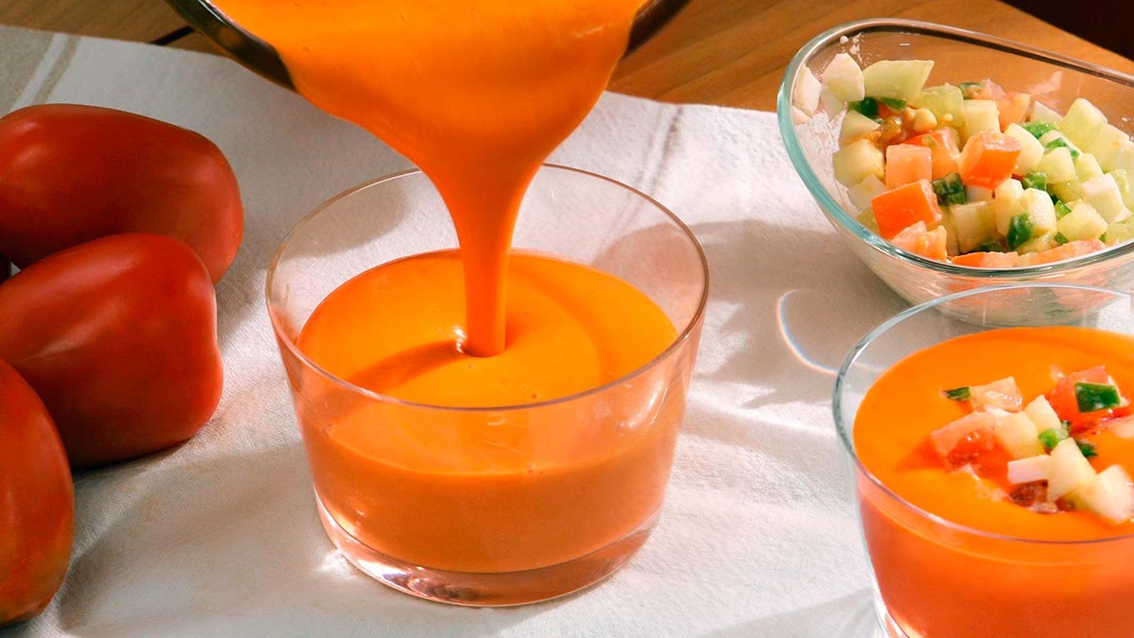 Trucos para hacer gazpacho y recetas originales Trucos para hacer gazpacho y recetas originales