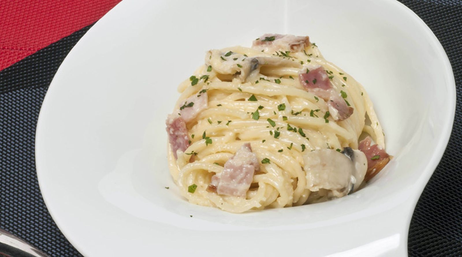 espaguetis carbonara