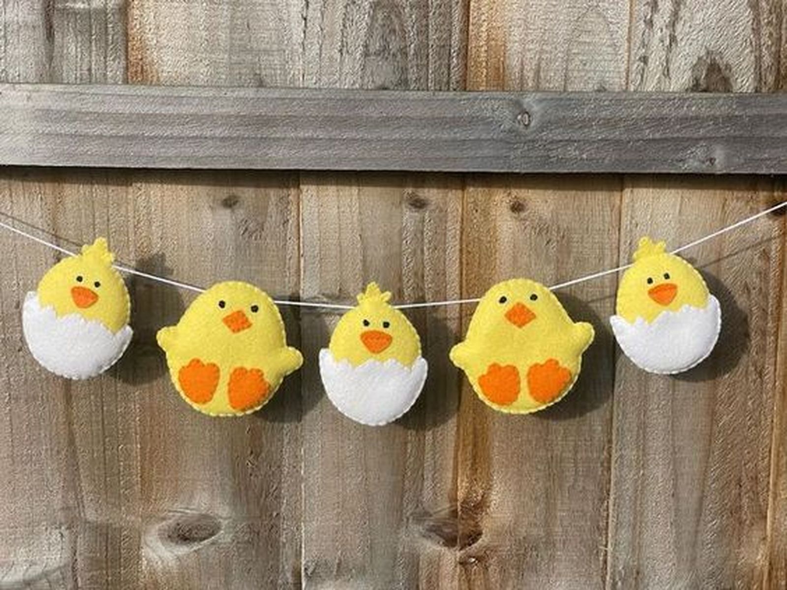 guirnalda de pollitos de fieltro pinterest guirnalda de pollitos de fieltro pinterest