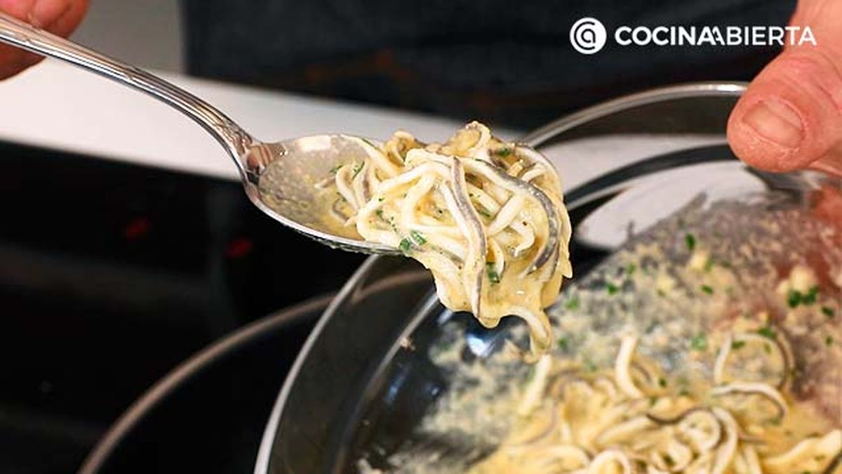 02 receta tortillas de gulas del norte paso 4