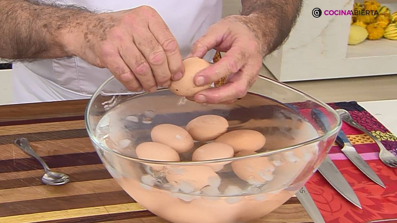 KARL7057 Huevos mollet patatas escabechadas paso 4 KARL7057 Huevos mollet patatas escabechadas paso 4