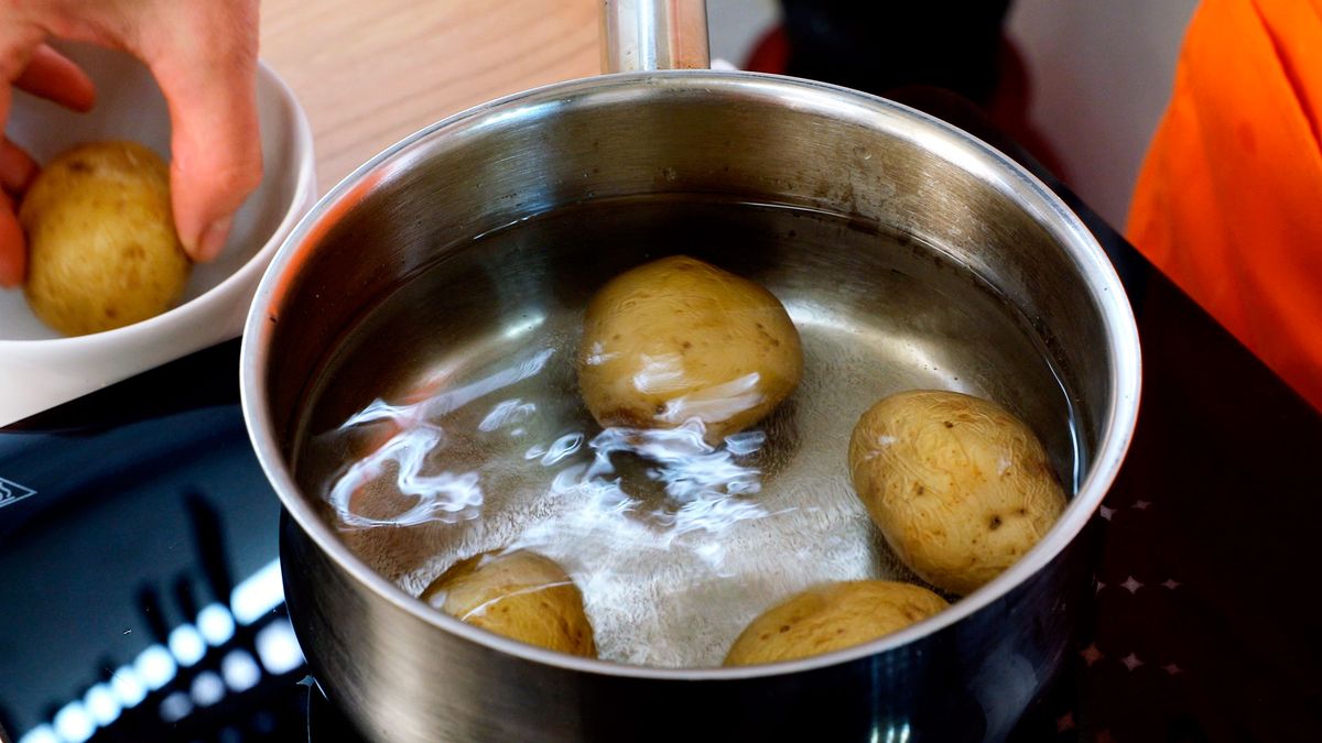 Receta de ñoquis de patata caseros   Paso 1