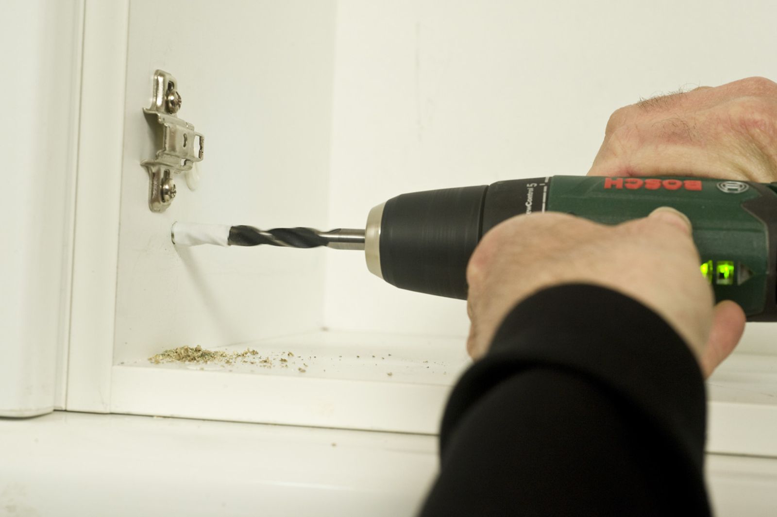 Colocar un escurreplatos paso 8 Colocar un escurreplatos paso 8