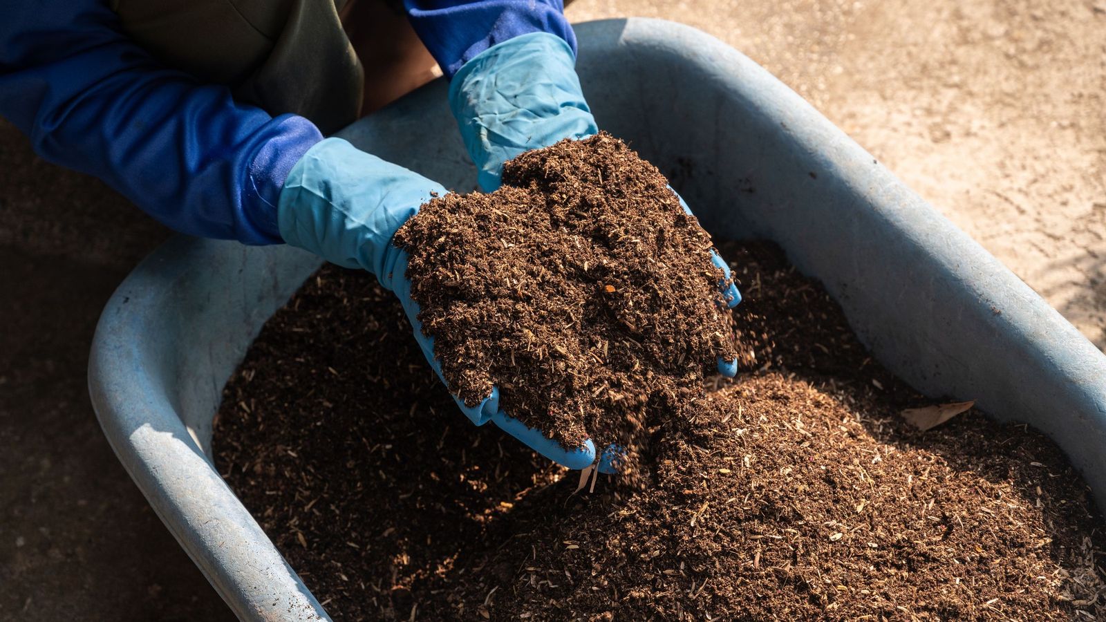 El suelo del jardín o huerta es diferente al que podemos encontrar en la naturaleza