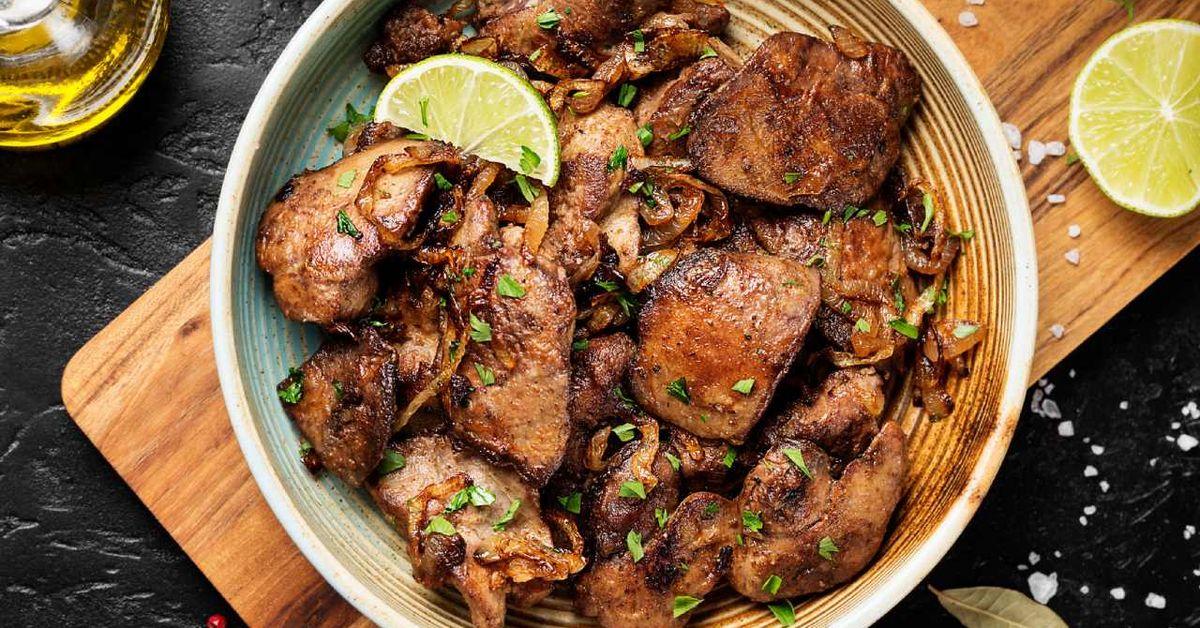 higaditos-de-pollo-encebollados-la-receta-tradicional-y-nutritiva