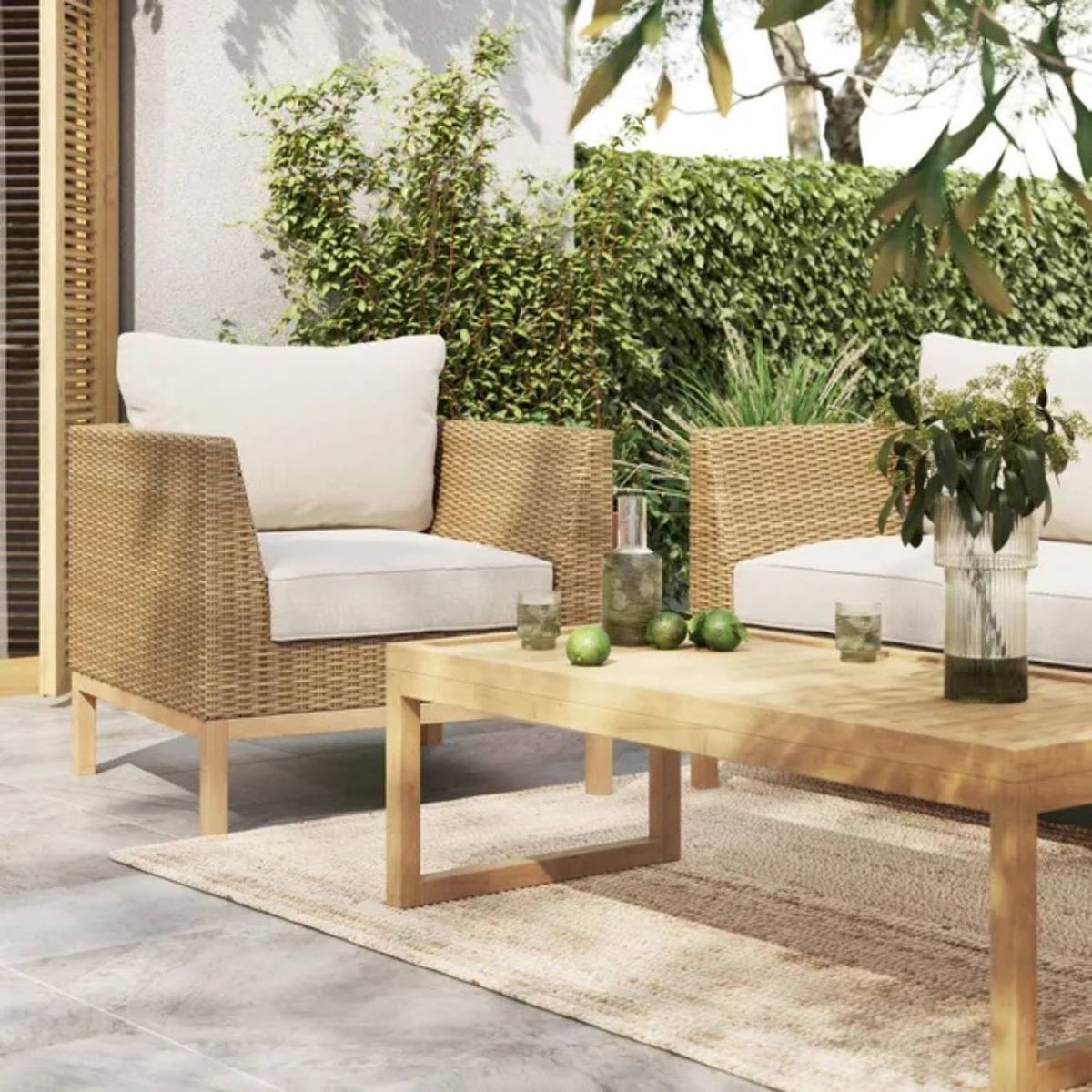 Muebles de fibras naturales para el exterior.