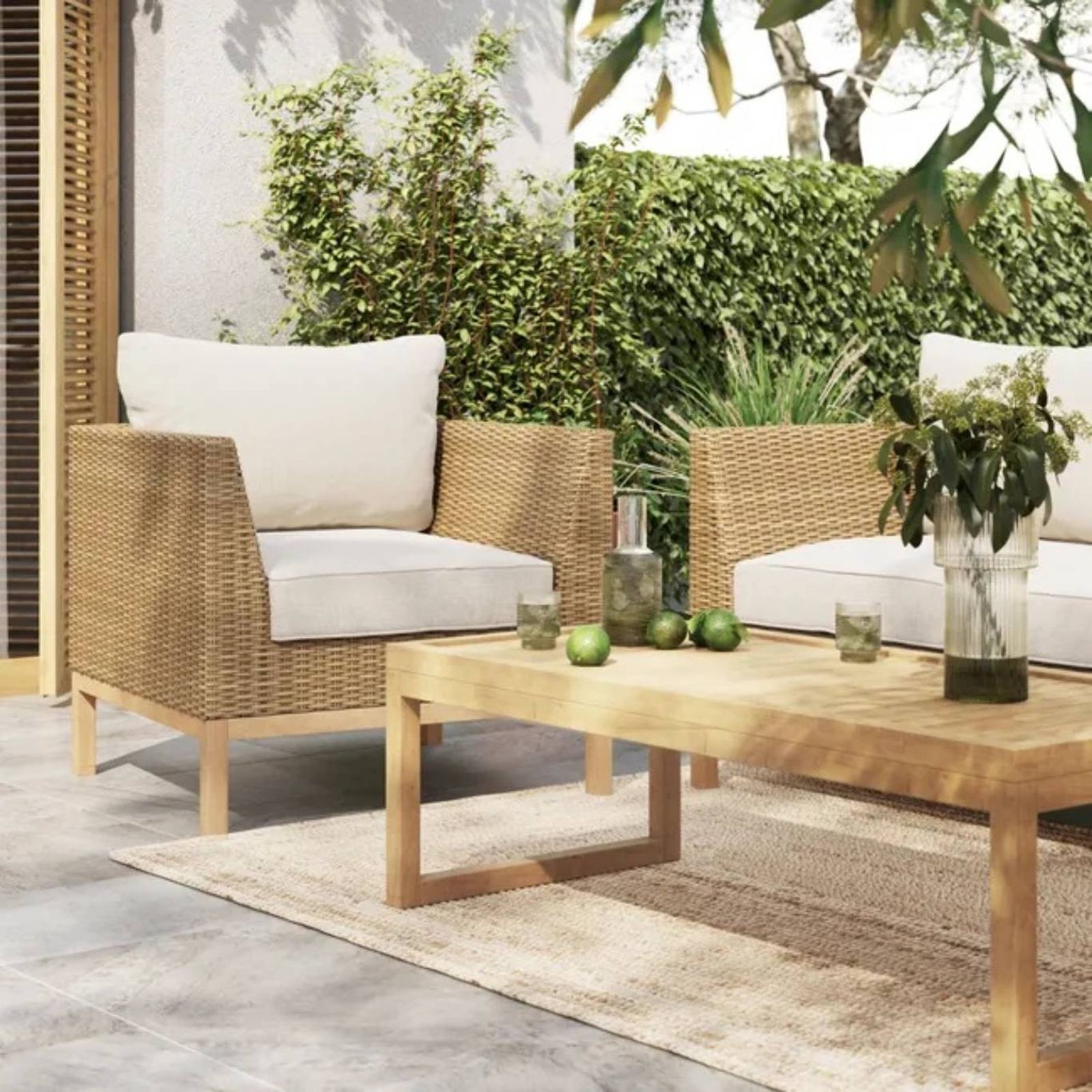 Muebles de fibras naturales para el exterior. Muebles de fibras naturales para el exterior.