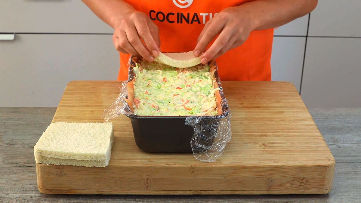 Receta de pastel de salmón y aguacate  paso 4
