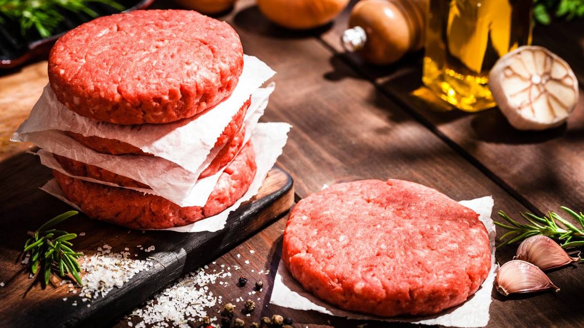 La carne picada debe mantenerse bien refrigerada