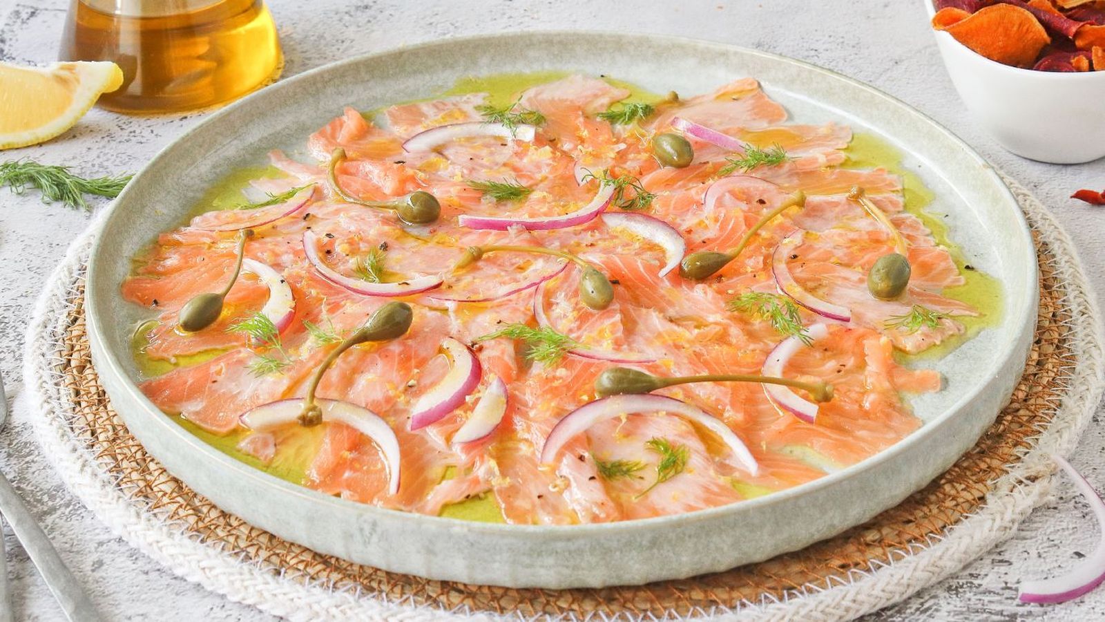 Carpaccio de salmón