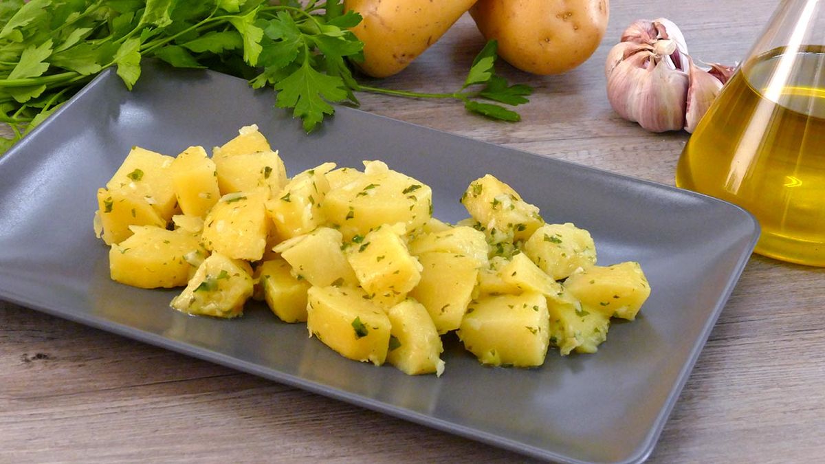 Técnica cómo hacer patatas al microondas