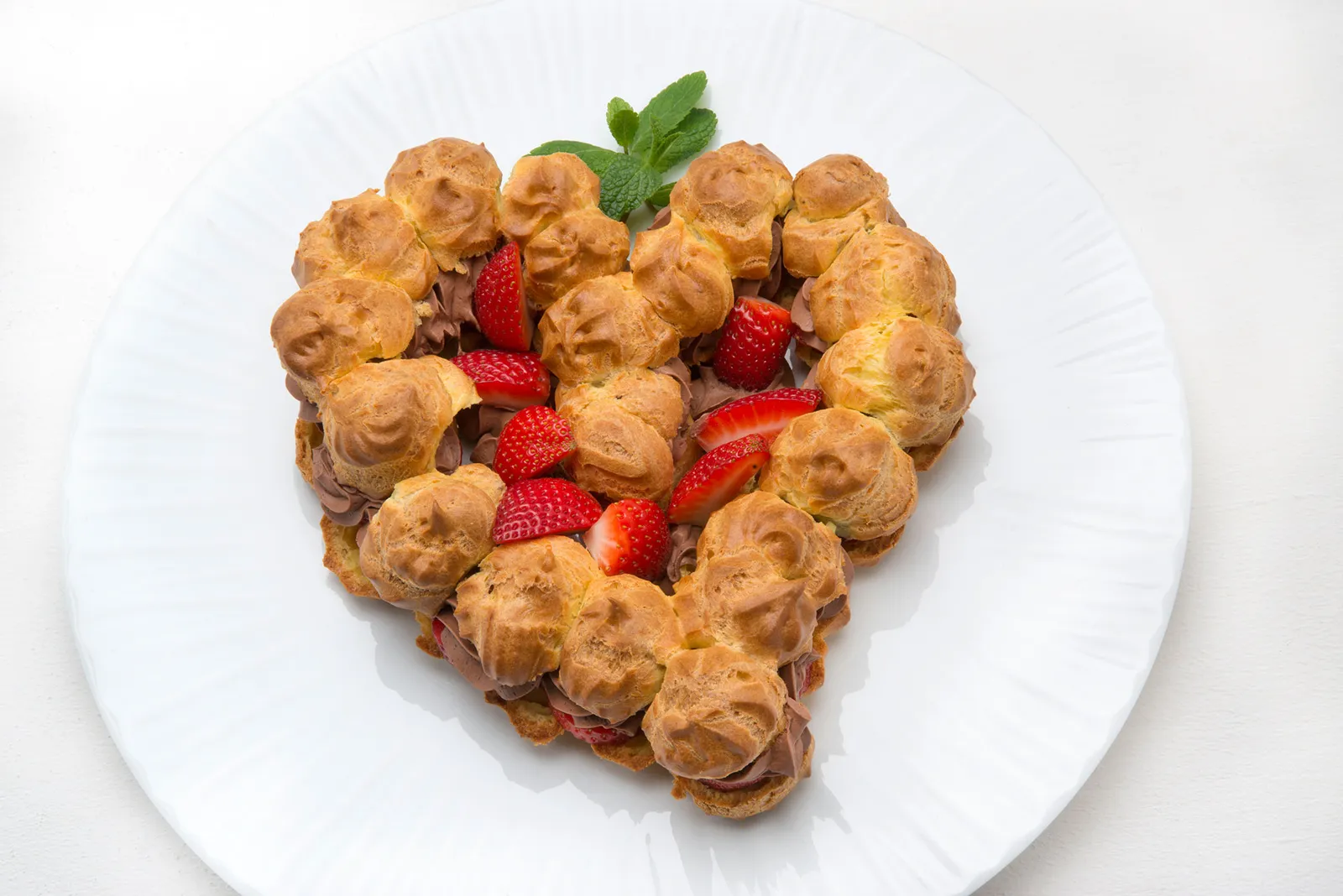 Corazón de chocolate y fresa
