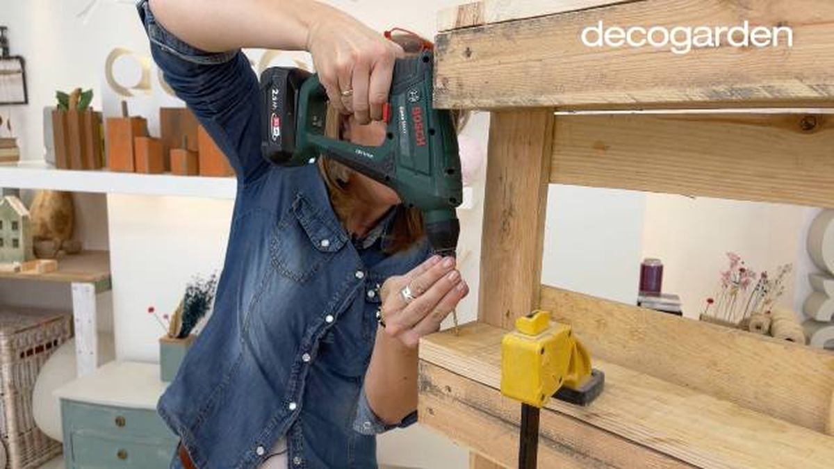 como hacer jardin vertical para balcon pequeno paso 3