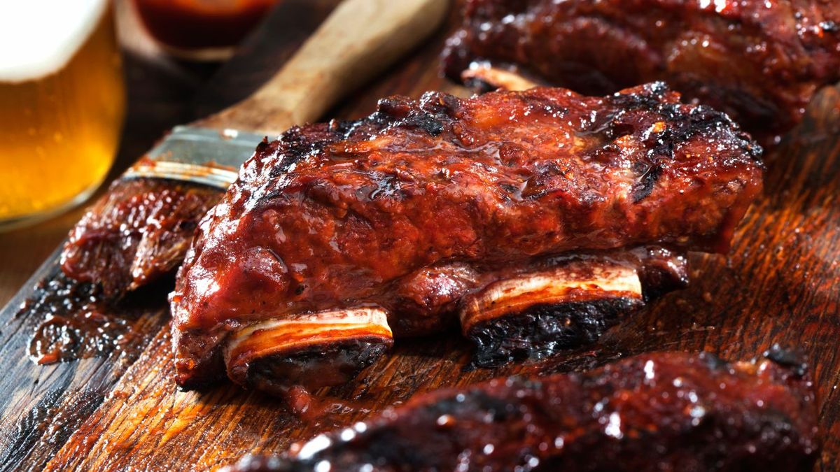 Trucos para hacer costillas a la parrilla tiernas