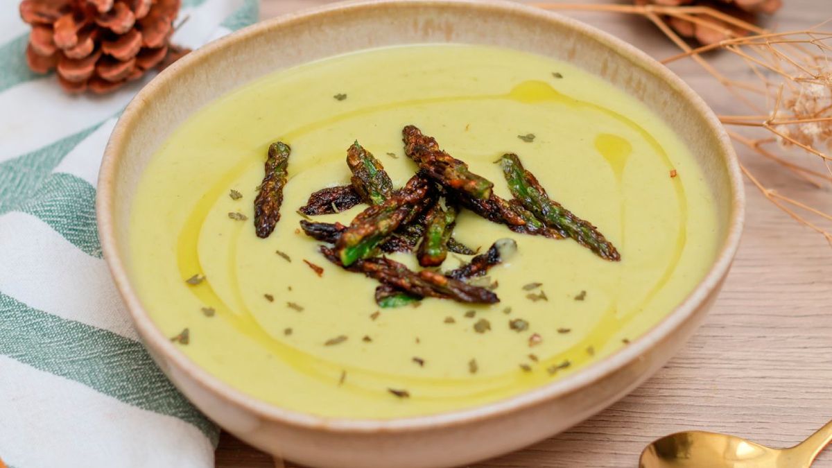 Crema de espárragos verdes