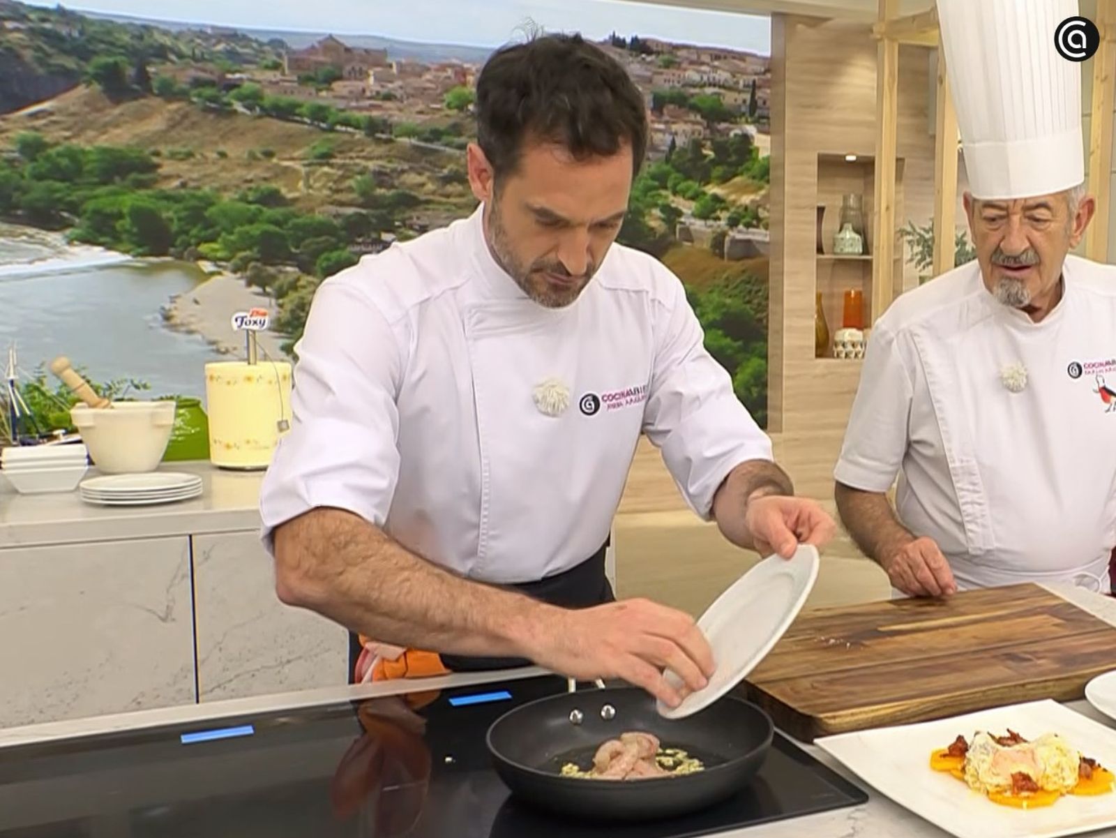 Limón serrano con gambas - paso 4
