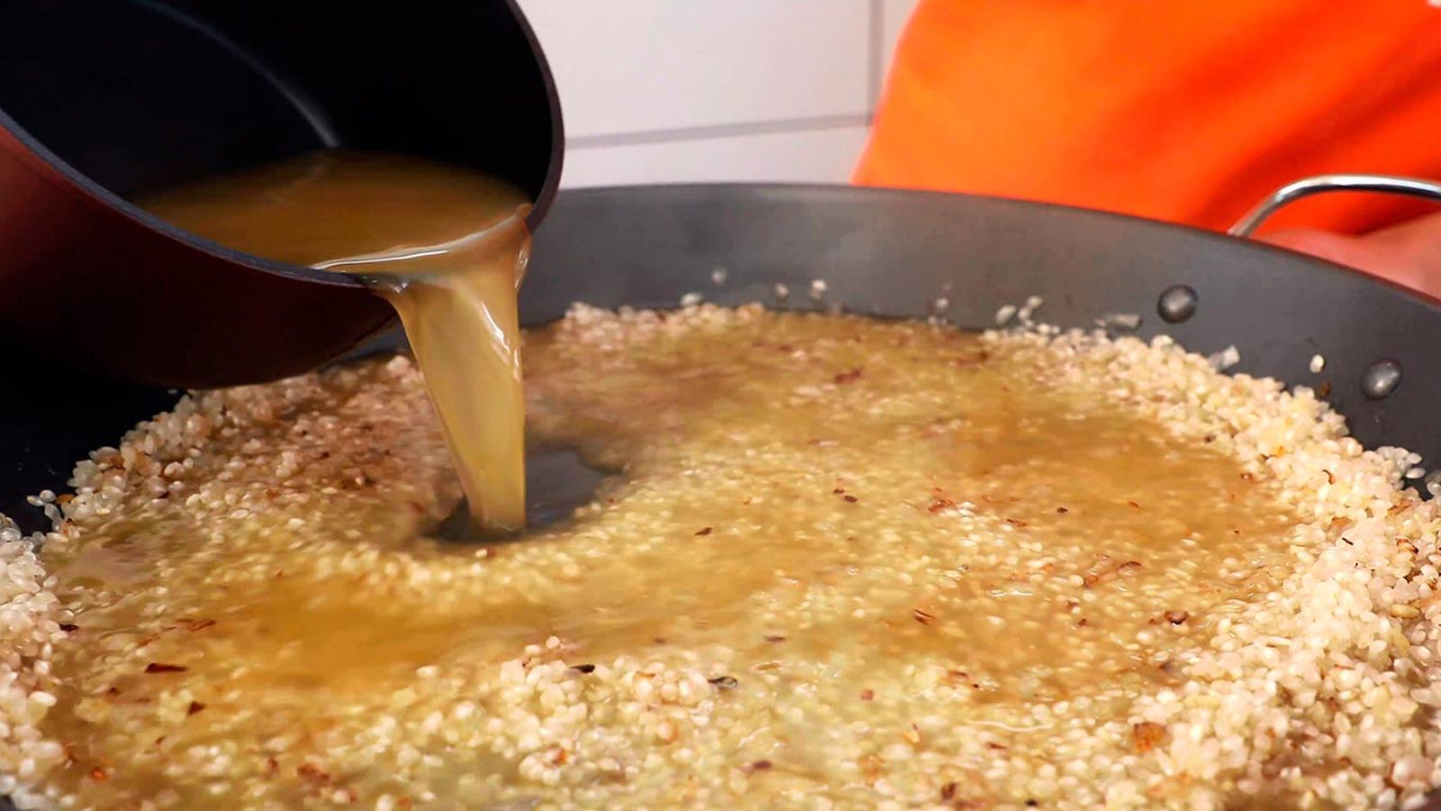 Receta de arroz con costra paso 3 Receta de arroz con costra paso 3