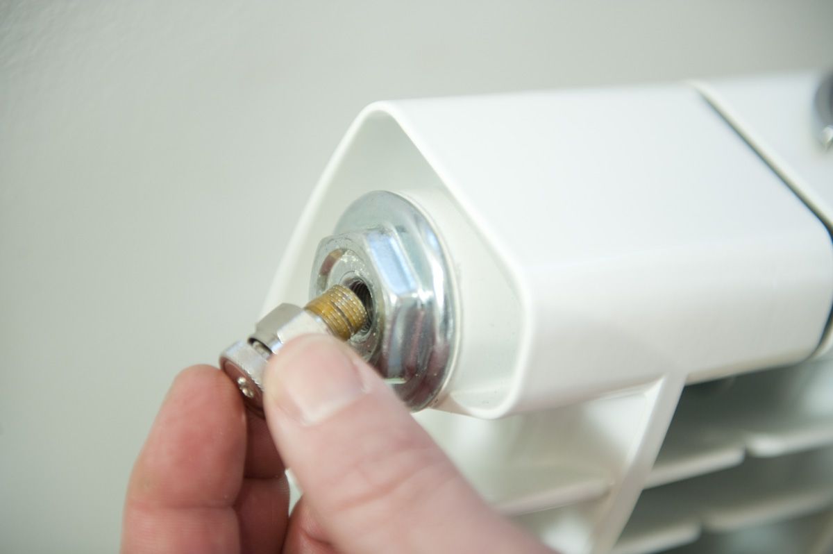 brico 0598 1 sustituir purgador paso 5