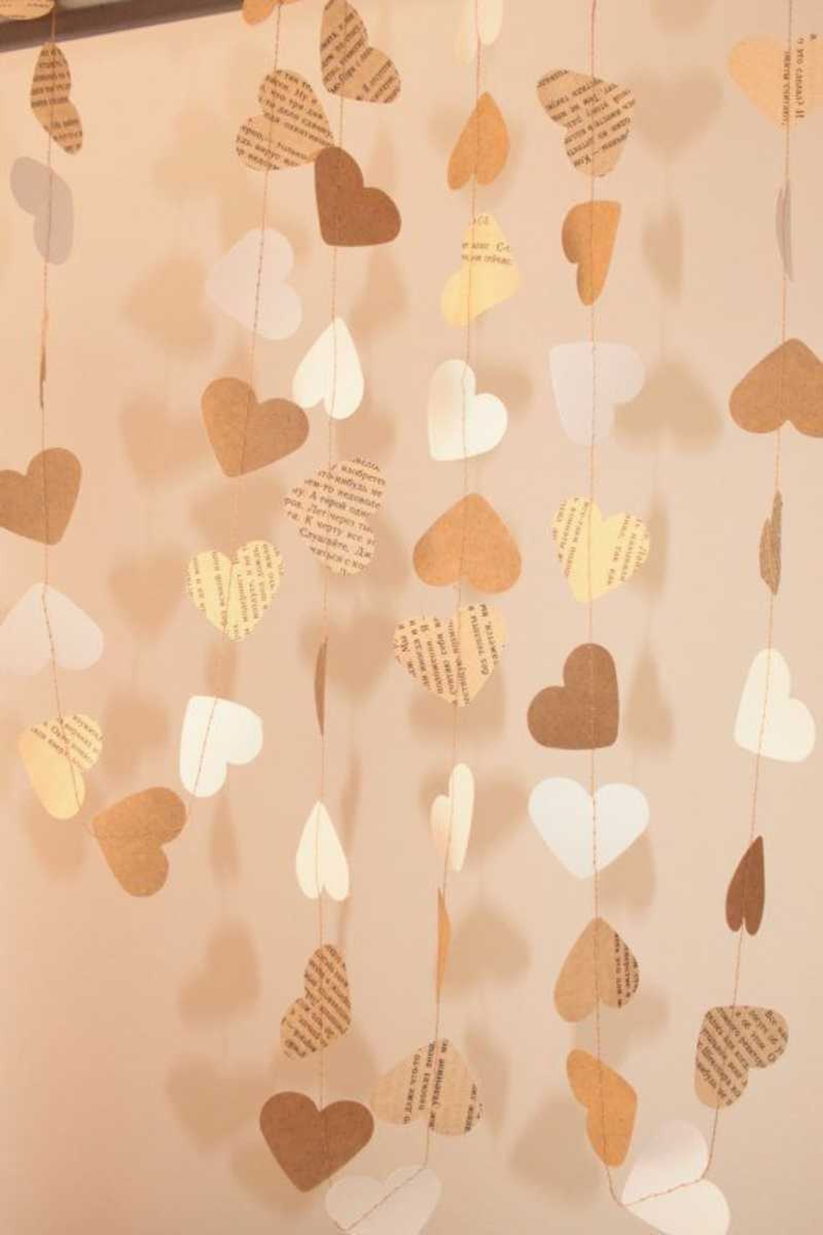 Guirnalda de corazones de San Valentín. Guirnalda de corazones de San Valentín.