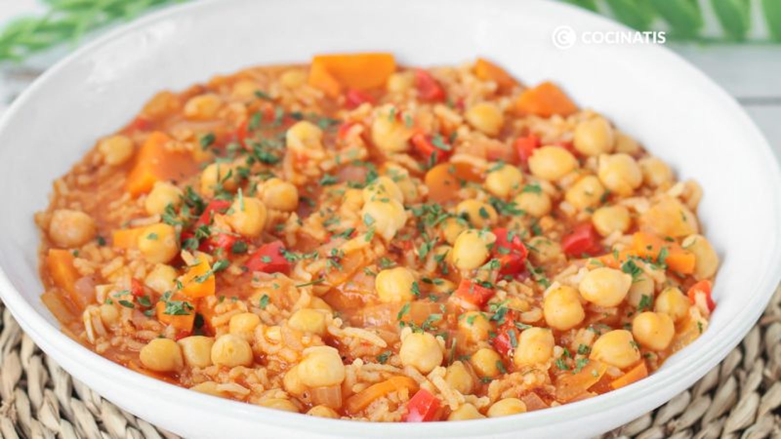 Garbanzos con arroz listos para comer Garbanzos con arroz listos para comer