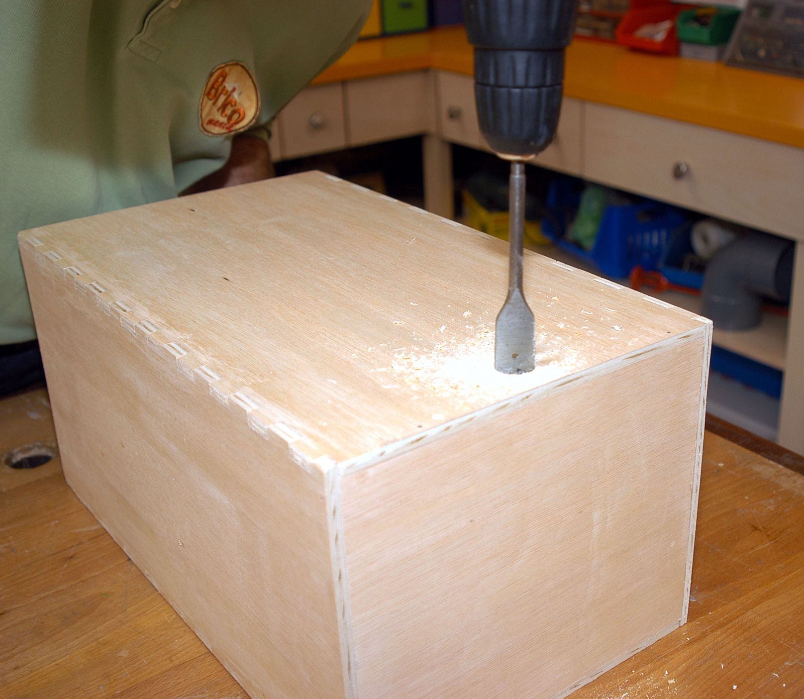 Cómo hacer una caja de magia paso 9