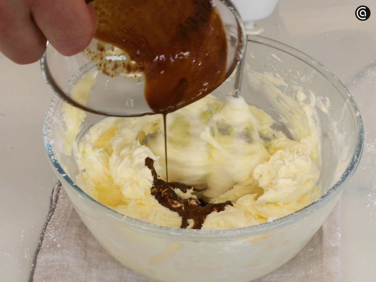El bizcocho y la crema son el secreto de esta deliciosa tarta capuchino